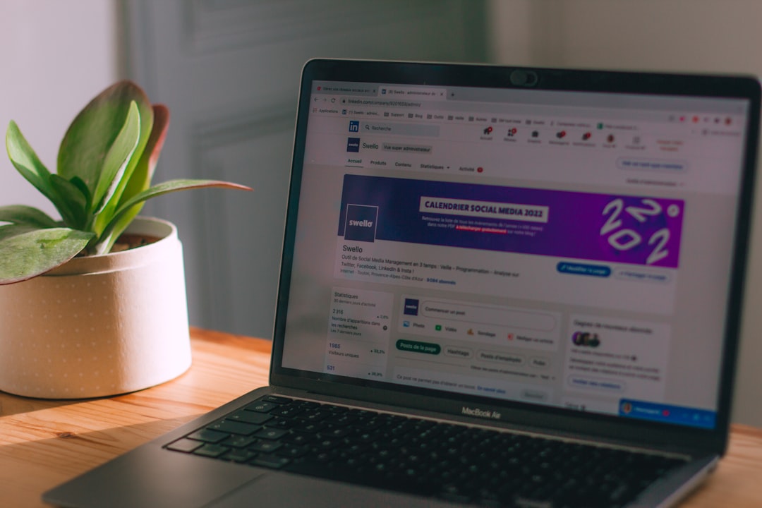 Why Your LinkedIn Profile Is Invisible to High-Ticket Recruiters in 2026