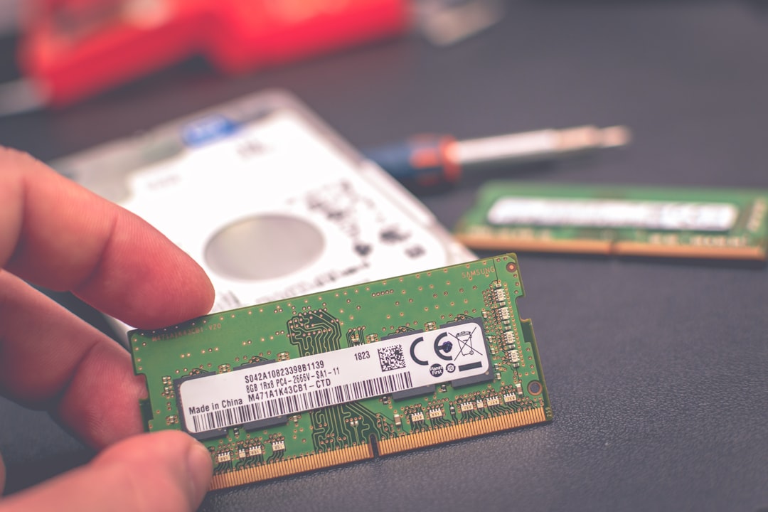 Scaling a Hardware Upgrade Business: Balancing High Margins and OEM Risks