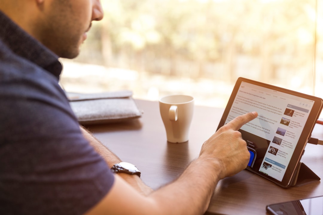 How to Beat LinkedIn ATS Algorithms and Get Your Profile Seen